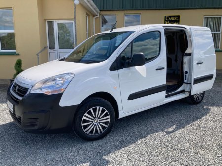 2017 Peugeot Partner 1.6 HDI 100 BHP Low KLMs  New CVRT