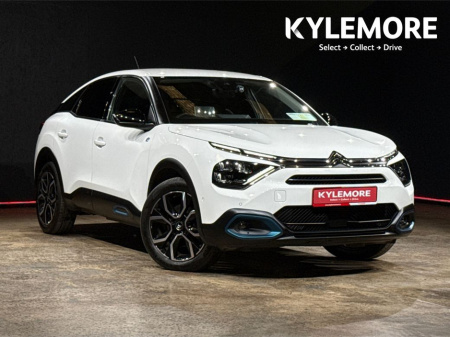 2022 Citroen C4 SHINE - CLIMATE CONTROL - PARKING SENSORS - HALF LEATHER - 18'' ALLOY WHEELS - PRIVACY GLASS