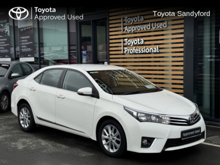 2016 Toyota Corolla 1.4 LUNA DIESEL // ALLOY WHEELS // BLUETOOTH TOUCH SCREEN // REVERSING CAMERA // AIR CONDITIONING // FULL WARRANTY