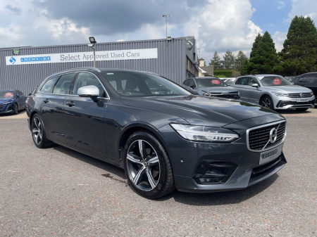 2018 Volvo V90 R-DESIGN