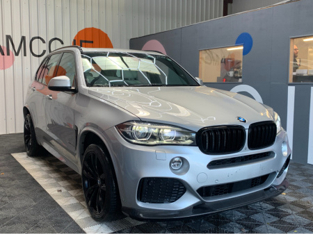 2016 BMW X5 X5 X-DRIVE 40e M-SPORT / 84k KMs / Sunroof, Heated Front & Rear Leather, ACC & More