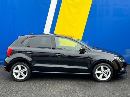 2016 Volkswagen Polo HIGHLINE 1.2 TSI AUTO // LEATHER/ALCANTARA HEATED SEATS // ADAPTIVE CRUISE CONTROL // DIGITAL CLIMATE CONTROL €13,900