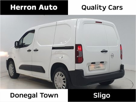 2022 Opel Combo COMBO L1H1-1.5 100BHP €16,900