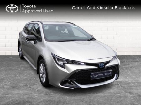 2025 Toyota Corolla Touring Sport Luna €34,950