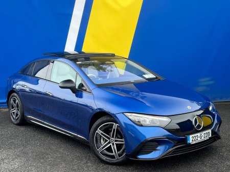 2022 Mercedes-Benz EQE EQE300 AMG-LINE // OPENING PAN ROOF // AMG-LINE LEATHER INTERIOR // APPLE CARPLAY/ANDROID AUTO €42,900