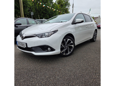 2017 Toyota Auris 1.2 D4-T 5Dr Sol €16,950