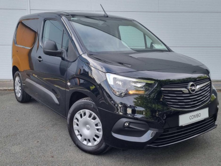 2025 Opel Combo Electric | Sportive | 100kw | L1H1 €33,411