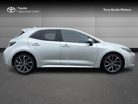 2023 Toyota Corolla Hatchback 5dr Hybrid - Stunning “EXCEL - Leather” Edition - 1.8 Automatic - NCT 2027 // Remote Central Locking // Front Electric Windows // Rear Electric Windows // Electric Mirrors // Hea €30,699