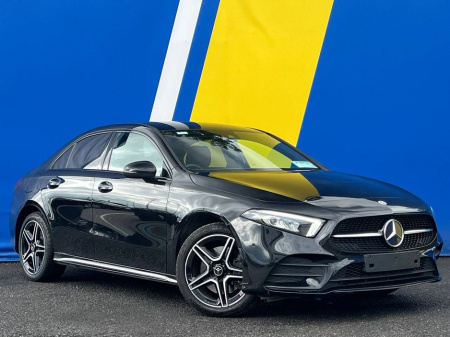 2022 Mercedes-Benz A Class A250e AMG-LINE EXECUTIVE 1.3 HYBRID // VIRTUAL COCKPIT // MULTICOLOUR AMBIENT LIGHTING // 360 SURROUND PARKING SENSORS €28,900