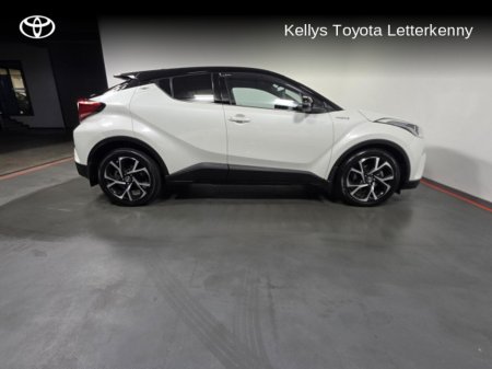 2018 Toyota C-HR C-HR HYBRID LUNA SPORT#79 €18,450