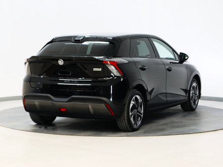 2023 MG 4 *116* SE €19,999