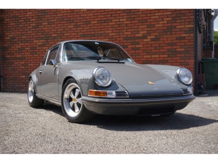 1985 Porsche 911 Rennsport