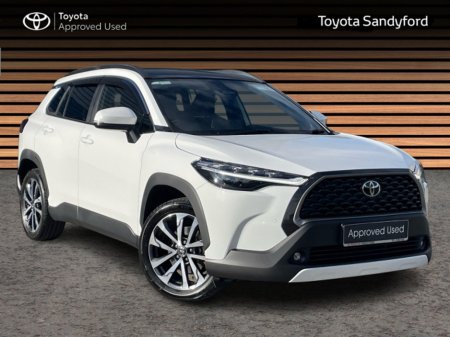 2024 Toyota Corolla Cross TOP SPEC SOL 1.8 HYBRID SOL PLUS EXTRAS // POWER TAILGATE // PAN ROOF // REAR CAMERA // APPLE CARPLAY/ANDROID AUTO // AIR CON // FULL WARRANTY
