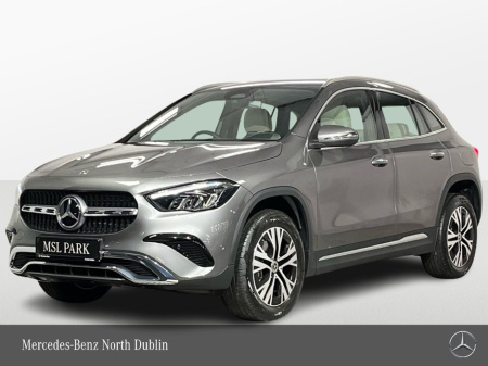 2025 Mercedes-Benz GLA Class 180 Progressive - 18 Inch Alloys - Sat Nav - Ambient Lighting - Reversing Camera - Heated Seats - Climate Control