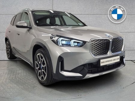 2025 BMW iX1 eDrive20 M Sport