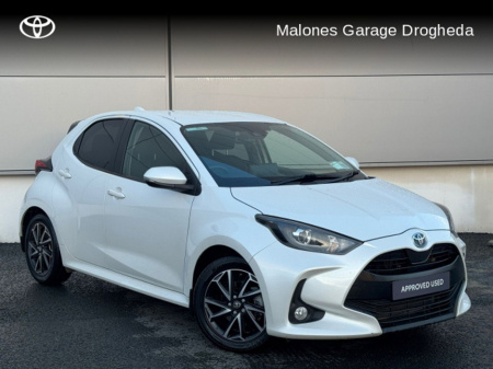 2022 Toyota Yaris 1.5 Hybrid Luna Sport Call Now 041 980 2420