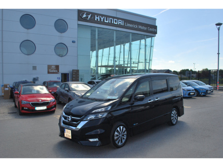 2017 Nissan Serena  €17,950