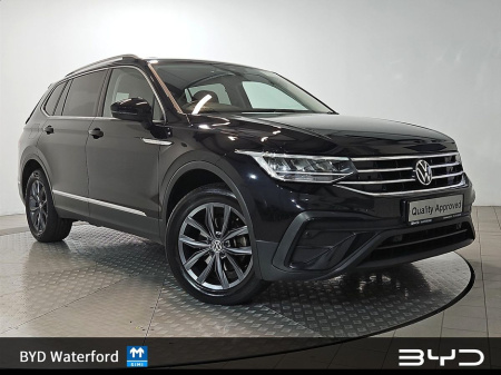 2023 Volkswagen Tiguan LIFE *Automatic 7 Seater* - Reverse Camera, Sat Navigation, Multi Function Steering Wheel, Remote Boot Press Release €44,900