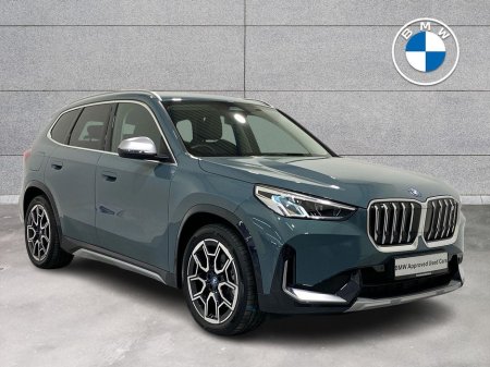 2025 BMW iX1 xDrive30 xLine