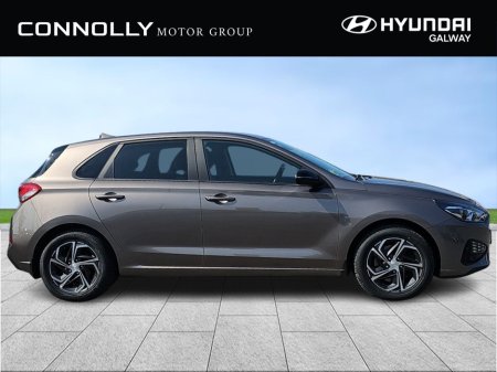 2022 Hyundai i30 Diesel Deluxe €20,950
