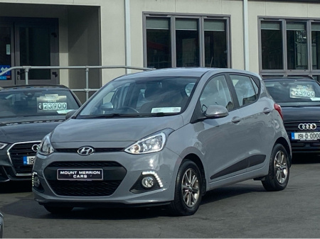 2014 Hyundai i10 Tiny Mileage 'DELUXE' 1.0 €7,900