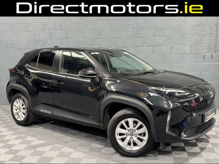 2024 Toyota Yaris LUNA 4DR AUTO