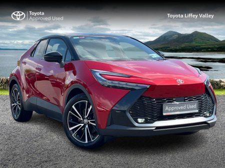 2025 Toyota C-HR C-HR PHEV SOL