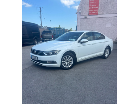2015 Volkswagen Passat COMFORTLINE 1.6 TDI MANUAL 6SPEED FWD 120HP 4DR