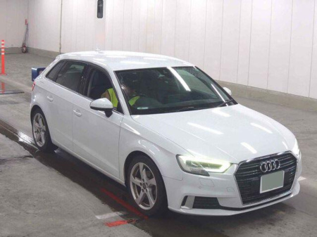 2018 Audi A3 Audi A3 sport.. Full leather.. Flat bottom steering wheel. €22,450