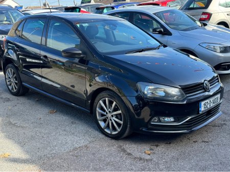2015 Volkswagen Polo Ideal starter car €10,200