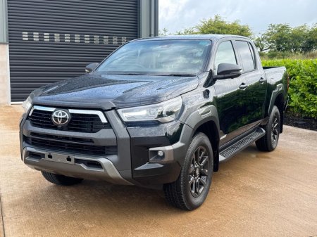 2025 Toyota Hilux 2.8L InvincibleX Automatic
