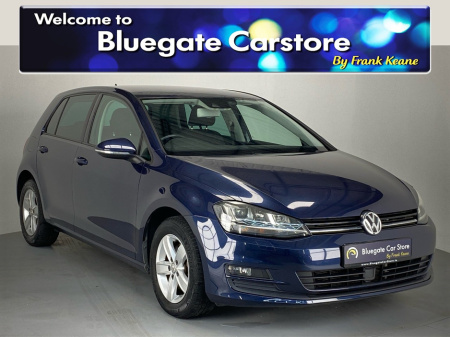 2016 Volkswagen Golf 1.2 TSI COMFORTLINE**MULTIFUNCTIONAL STEERING WHEEL**SEMI DIGITAL DASH**TOUCH SCREEN MEDIA DISPLAY**REVERSE CAMERA**DSG GEARBOX**BLACK CLOTH INTERIOR**DUAL CLIMATE CONTROL**STOP/START**KEYLESS START**