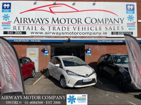 2015 Toyota Yaris * 1.0 * AUTOMATIC * 5DR * SAT NAV * REV CAM * AIRCON * ALLOYS * FOGS *