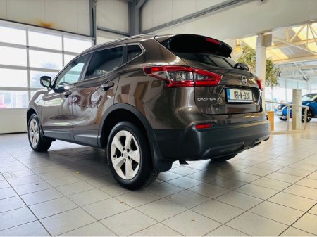 2018 Nissan Qashqai 1.2 SV 18 4DR €15,995