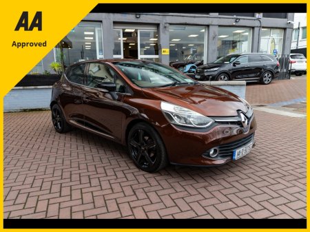 2014 Renault Clio 1.2 INTENSE 5DR HATCHBACK AUTO  // ONLY 39,000 KMS // BRAND NEW 17 INCH ALLOYS // IMMACULATE CONDITION // BUY WITH CONFIDENCE AA AND SIMI APPROVED DEALER 2025 // €10,950