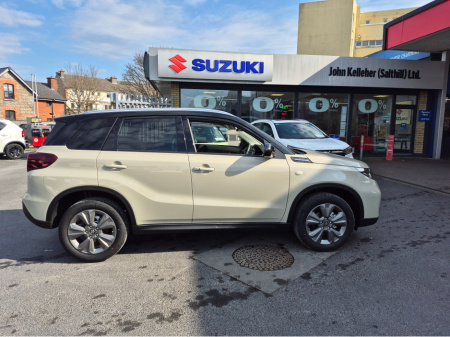 2025 Suzuki Vitara Motion