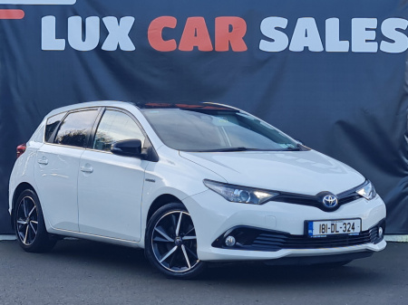 2018 Toyota Auris Hybrid Luna Sport €17,950