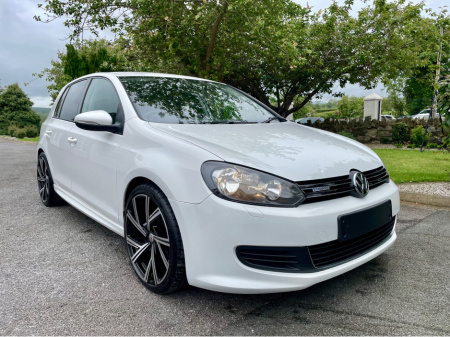 2011 Volkswagen Golf S BLUEMOTION 1.6 TDI**ONLY €180 TAX**105 BHP**FACTORY BODY KIT**FSH**CANDY WHITE**MINT**
