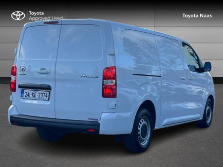 2024 Toyota Proace 2.0 140HP GX L €29,629