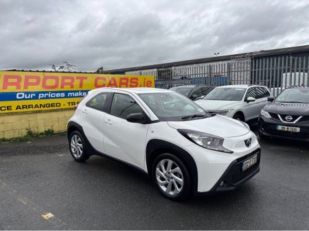 2022 Toyota Aygo X PULSE 4DR