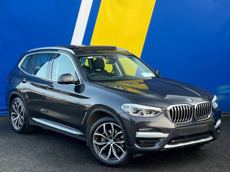 2021 BMW X3 XLINE XDRIVE30e 2.0 HYBRID // OPENING PAN ROOF // LEATHER HEATED SEATS // HEATED MULTIFUNCTIONAL STEERING WHEEL