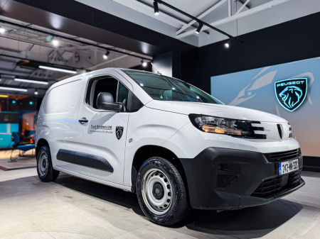 2024 Peugeot Partner PRO PLUS1 5 HDI 100 65