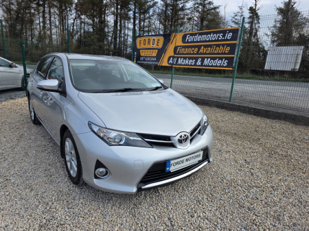 2015 Toyota Auris 1.33 Dual VVT-i 5Dr Terra
