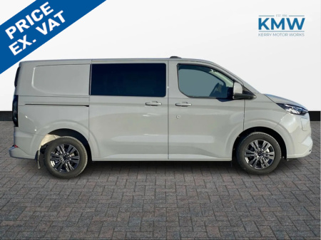 2025 Ford Transit Custom 2.5 SWB Limited Crew Cab,  2.5 232BHP PHEV Automatic €49,500