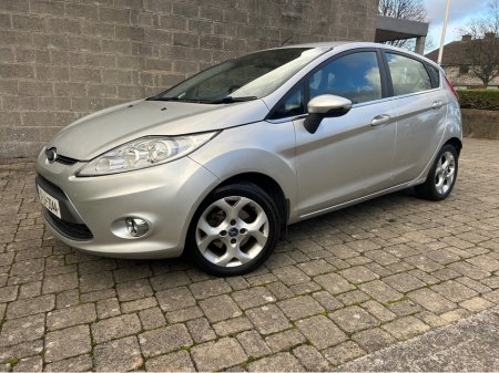 2010 Ford Fiesta TITANIUM 1.4 D 68PS 5DR DSL