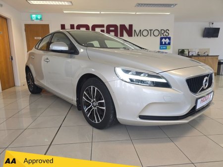 2016 Volvo V40 D2 Momentum Edition 5DR H/B €13,750