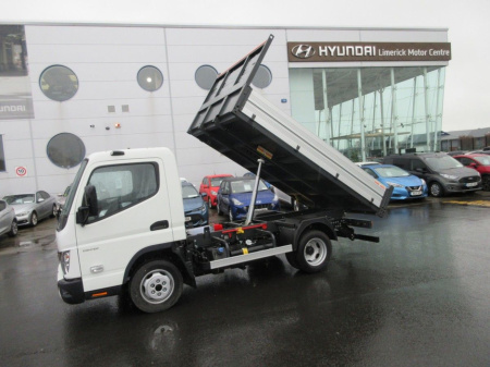 2025 Mitsubishi Canter