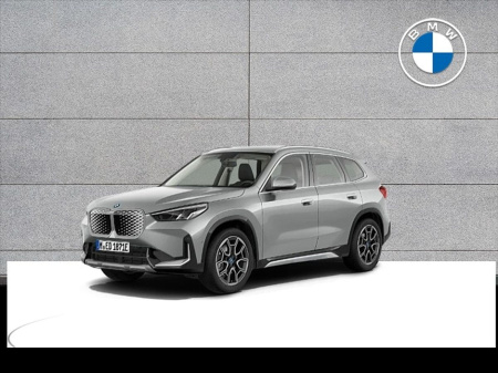 2025 BMW iX1 eDrive20 xLine
