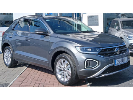 2025 Volkswagen T-Roc Edition 75 1.0 TSI 116 Bhp *REAR VIEW CAMERA, ANDROID AUTO & APPLE CARPLAY, ADAPTIVE CRUISE CONTROL*