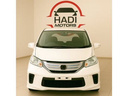 2013 Honda Freed  €9,499
